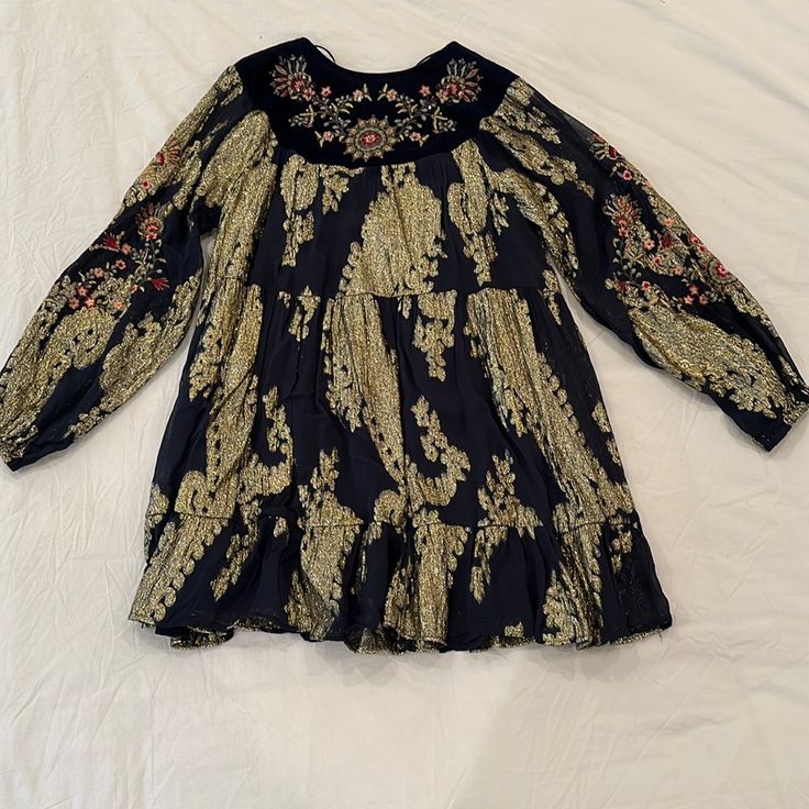 Nwt. Size Medium Zara Polka Dot Dress, Zara Embroidered Dress, Casual Cotton Dress, Wrap Dress Long Sleeve, Kate Middleton Dress, Layered Ruffle Dress, Wrap Dress Long, Floral Print Dress Summer, Zara Black Dress