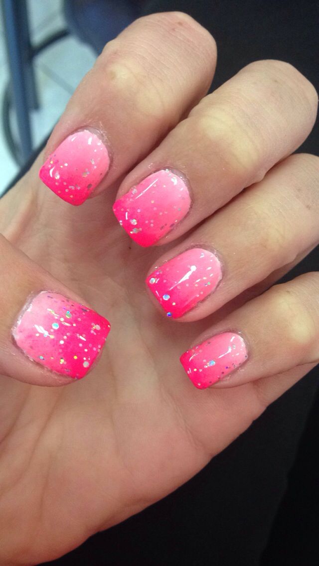 Valentine’s Day Ombre Nails, Ombre Nails For Valentines Day, Light Pink To Dark Pink Ombre Nails, Valentine Powder Dip Nails, Pink Ombre Sparkle Nails, February Nails Ideas Acrylic, Valentines Glitter Nails, Valentines Day Nails Hot Pink, Valentines Day Nails Ombre