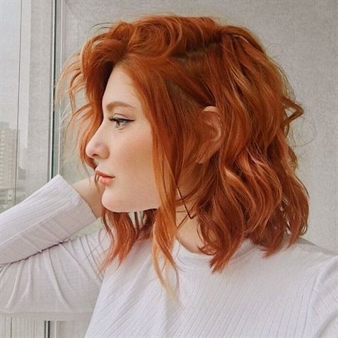 Haircut Ginger Hair, Balayage Auburn, Short Red Hair, Costume Noir, Ginger Hair Color, Short Brown Hair, Short Hair Color, Auburn Hair, Tone Hair