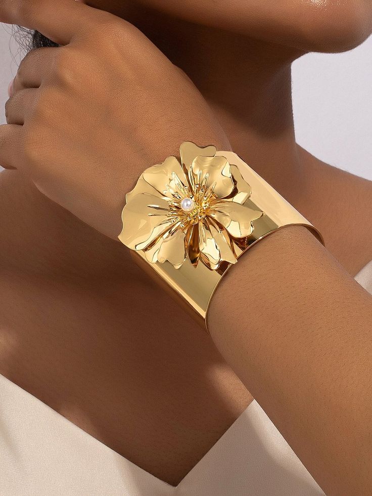 An exclusive offer for you——Affordable prices at Zolucky store, SPU: 2948BR3E39CA, Color: Golden Silver, Decoration/Process:Pearl, Style:Urban. Flower Cuff Bracelet, Floral Cuff, Metal Cuff Bracelet, Arm Jewelry, Open Cuff Bracelet, Wide Cuff Bracelets, Leaf Bracelet, Cuff Bangle Bracelet, Women's Jewelry Sets