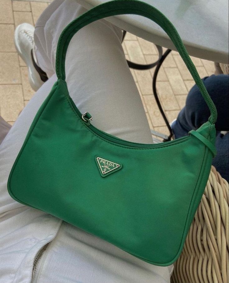 Green Prada Bag, Feminine Things, Prada Aesthetic, Rockstar Gf, Dark Green Aesthetic, Fendi Bag, Green Things, Green Handbag, Girly Bags