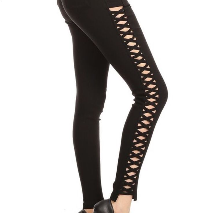 Black Stretch Elastic Waist Cut Out Pants Edgy High-waisted Leggings, Edgy High Waist Stretch Bottoms, Edgy High-waist Stretch Bottoms, Edgy High-waist Spring Pants, Edgy High Waist Spring Pants, Edgy High Waist Pants For Spring, Edgy Spring Trousers, Spring Edgy Pants, Edgy High-waist Stretch Pants