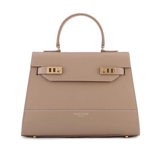 Kim Stampato 14" - Light Beige Beige Handbag, Teddy Blake, Leather Bag Design, Chic Purses, Luxury Bags Collection, Beige Handbags, Handbag Essentials, Beige Bag, Office Bag