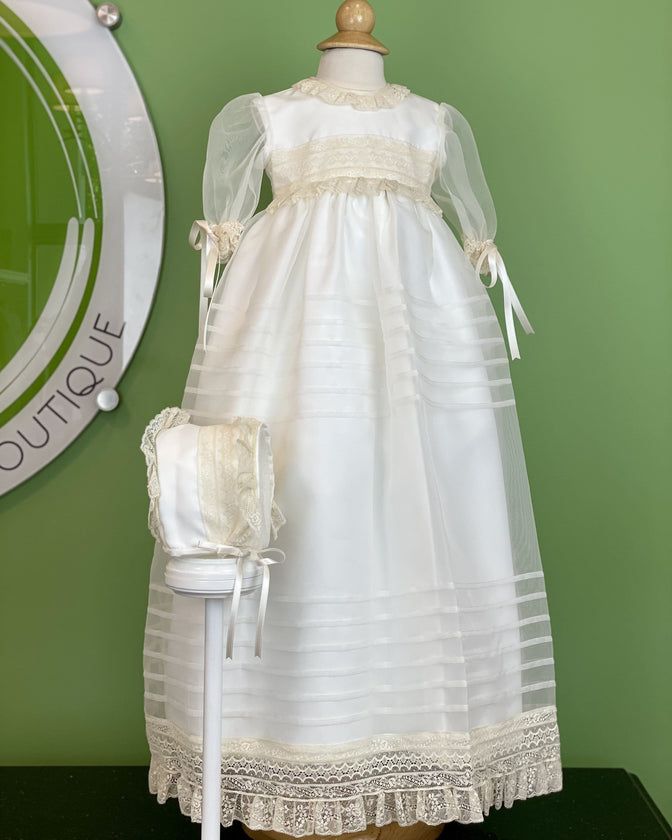 White Christening Gowns - Baptismal Dresses - Miami – YoYo Boutique Elegant Baptism Dress With Lace Trim And Organza, Organza Baptism Dress With Lace Bodice For First Communion, Cream Organza Dress For Baptism, Elegant Organza Baptism Dress For Ceremony, Elegant Organza Baptism Dress, Elegant Cream Organza Baptism Dress, Organza Baptism Dress With Lace Bodice For Confirmation, Organza Baptism Dress With Lace Bodice, Cream Baptism Dress With Lace Sleeves