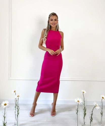 Elegant Pink Halter Neck Bodycon Dress, Elegant Pink Halter Neck Sleeveless Dress, Elegant Sleeveless Bodycon Halter Dress, Elegant Bodycon Sleeveless Halter Dress, Pink Backless Midi Dress For Night Out, Pink Sleeveless Backless Dress For Evening, Red Midi Length Halter Dress For Party, Red Midi Halter Dress For Party, Pink Midi Length Backless Dress For Night Out