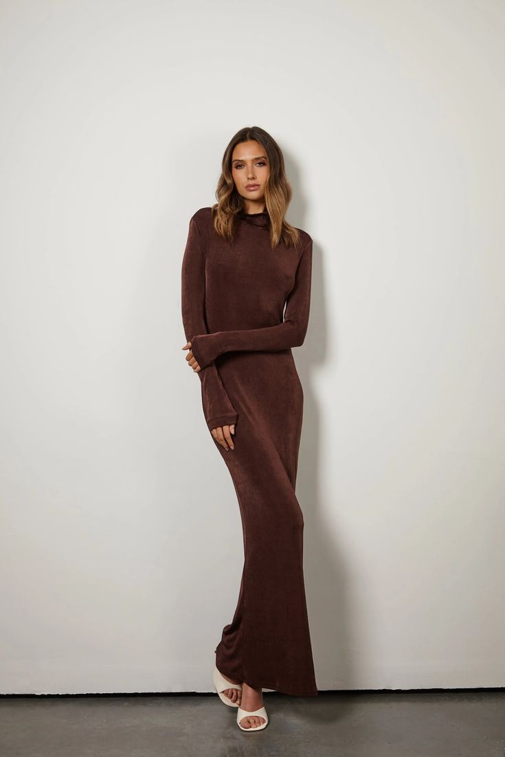 ALB Everyday - Golden Brown Dress - Anne Louise Boutique Golden Brown Dress, Dress Code For Women, Brown Evening Dresses, Brown Dresses Formal, Brown Long Sleeve Dress, Brown Maxi Dresses, Fall Wedding Guest Dress, Dressy Fashion, Dresses Xxl