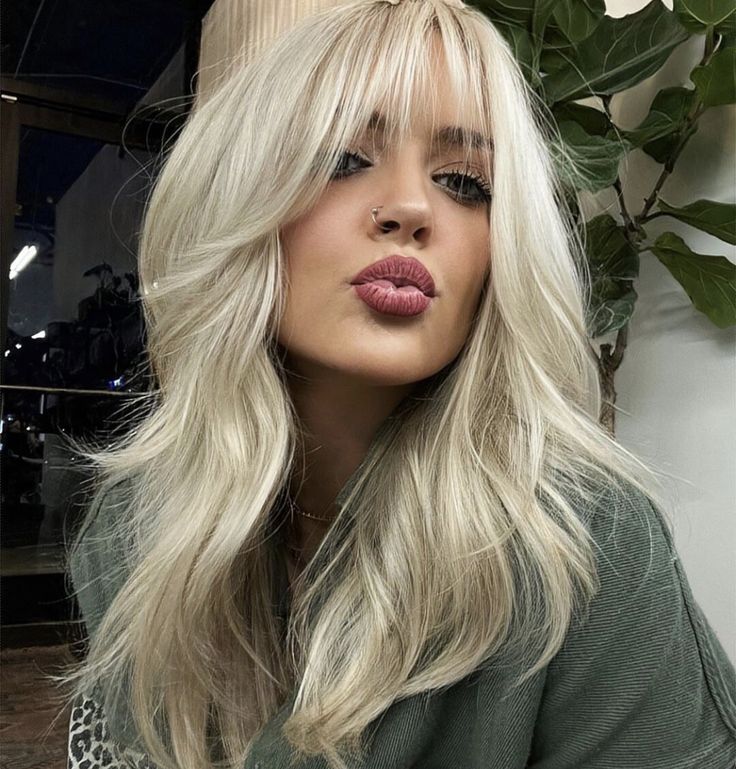 Long Hair With Short Curtain Bangs And Layers, Half Up Hair With Bangs Wedding, Trendy Semi Formal Outfits, Platinum Blonde Hair With Golden Lowlights, Bangs And Front Layers, Face Framing Layers Volume, Hair Bangs Inspiration, Bleached Curtain Bangs, Hollywood Waves With Bangs