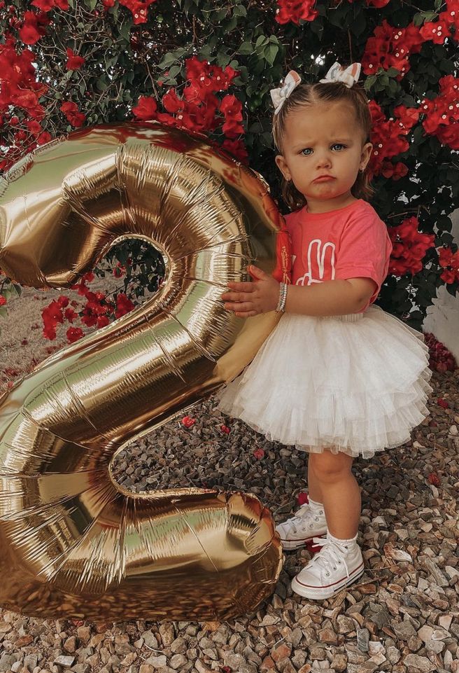 Payson Shayne, Kenzie Lunt, Second Birthday Photos, 2nd Birthday Pictures, 2nd Birthday Photos, Baby Birthday Photoshoot, 2nd Birthday Party For Girl, 2nd Birthday Outfit, Girl 2nd Birthday