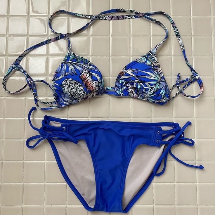 I Bought This Bikini For My Daughter And She Never Wore It. It’s A Size M. The Bottoms Tie At The Sides. The Top Crisscrosses In Back And Ties. It Has Removable Pads. For My Daughter, My Daughter, Womens Swim, To My Daughter, The Top, Color Blue, Women Shopping, How To Wear, Blue