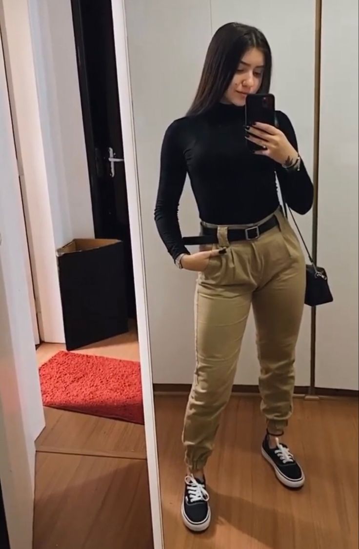 Creative Outfits, Look Office, Outfit Mujer, Minimal Outfit, Looks Black, Stylish Work Outfits, Causual Outfits, Casual Chic Outfit, Casual Work Outfits