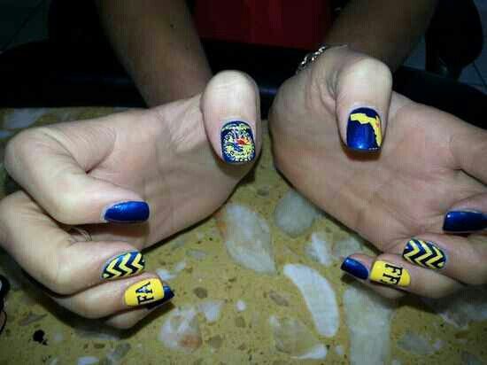 Love this Ffa Nails, National Ffa Week, Ffa Week, Ffa Ideas, Western Nails, Country Nails, Cowgirl Accessories, Country Stuff, Architecture Tattoo