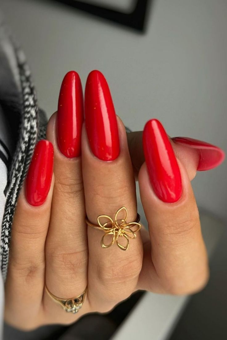 Red Summer Nails, Colors For 2024, Long Red Nails, Nail Paint Shades, Summer Nail Colors, Red Gel Nails, Gel Nail Polish Colors, Retro Nails, Red Acrylic Nails