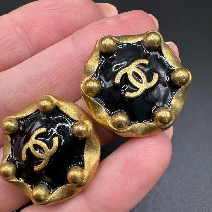 Brand New The Price Is Firm Vintage Clip On Earrings, Chanel Vintage, Chanel Jewelry, Vintage Clip, Vintage Chanel, Earrings Color, Black Enamel, Clip On, Clip On Earrings