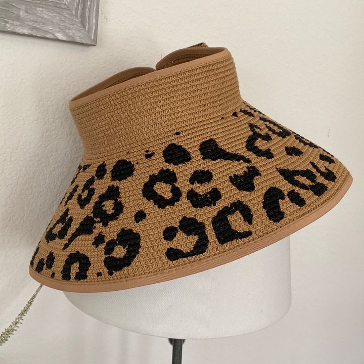 Protect Your Pretty Face From The Sun's Harsh Rays In This Visor! This Cute Hat Comes In Splash Of Leopard Print. It Has Adjusts With Velcro For A Custom Fit. Summer Adjustable Leopard Print Hats, Summer Leopard Print Hats With Adjustable Fit, Summer Leopard Print Adjustable Hat, Casual Leopard Print Summer Hat, Brixton Fiddler Cap, La Baseball Cap, Fiddler Cap, Packable Sun Hat, Wool Cloche Hat