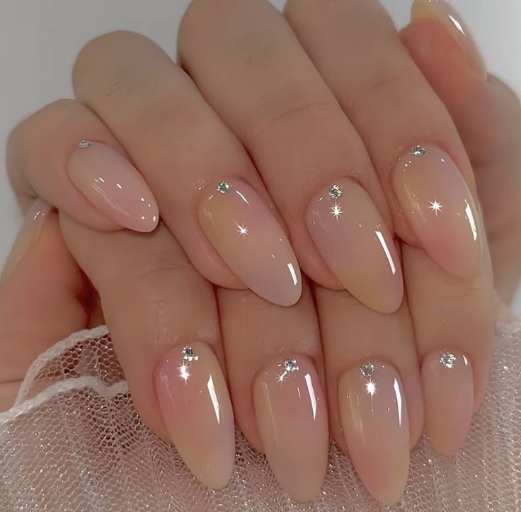 Softgel Nail Extension Design, Soft Gel Nail Extensions Designs, Nail Extension Designs Simple, Easy Pride Nails, Ongles Beiges, Pride Nails, Acrylic Nails Nude, Elegant Nail, Soft Gel Nails