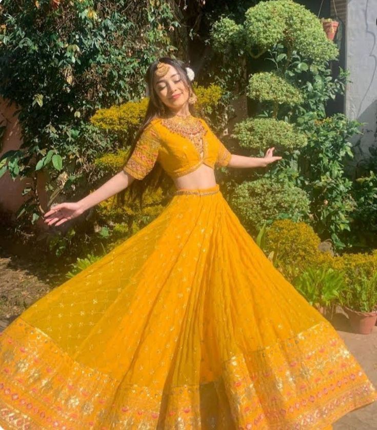 He Hit Me, Like My Father, Haldi Outfits, Girl Aesthetics, Lehenga Designs Simple, Traditional Indian Dress, Stylish Dpz, Desi Fashion Casual, Indian Fashion Saree