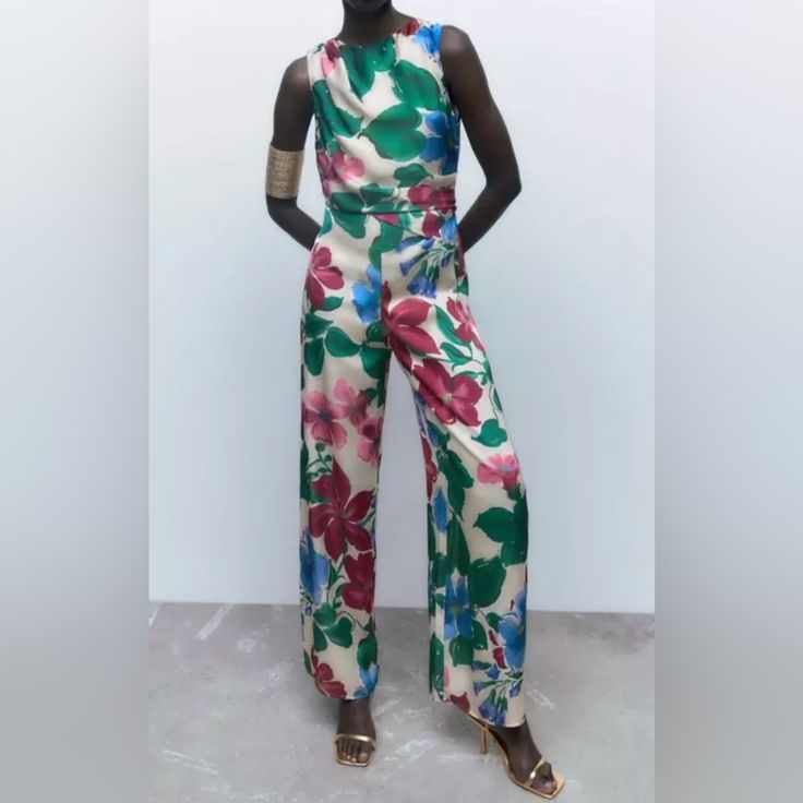 Nwt!! Size Xs Sleeveless Round Neck Jumpsuit. Wide Leg Design I Ship Same Day Or Next Day! Offers Welcomed! Smoke Free Home!!!!!!! Let Me Know If Measurements Needed!! Zara Casual Wide-leg Jumpsuits And Rompers, Zara Wide Leg Floral Print Pants, Zara Floral Overalls, Zara Floral Jumpsuit, Jumpsuit Wide Leg, Zara V-neck Floral Print Dresses, Zara Pants, Leg Design, Next Day