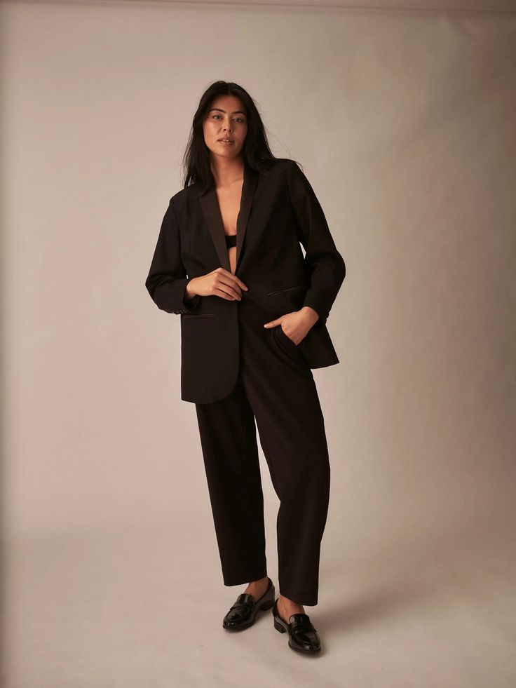 Henning x US Irving Suit Pants - Black | Universal Standard Power Suits For Women, Black Tie Attire, Woman In Suit, Black Suit Wedding, Universal Standard, Power Suit, Suit Pants, Work Wardrobe, Fancy Outfits