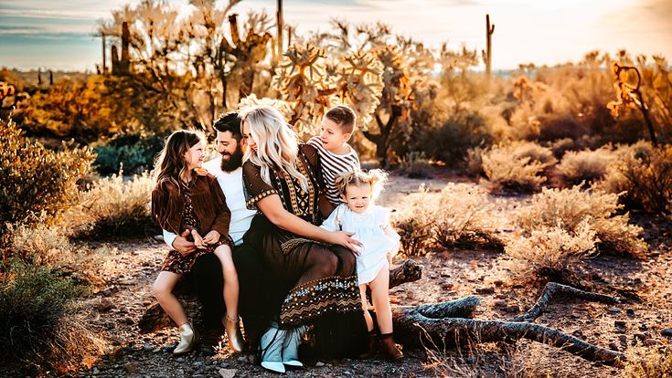 Maren Elizabeth | Arizona Birth & Family Photographer