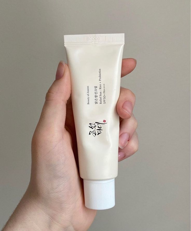 Beauty Of Joseon Sunscreen Beauty Of Joseon Sunscreen, Beauty Of Joseon, Vacation Movie, America Nails, Friend Vacation, Spf 50, Probiotics, Makeup Skin Care, Sunscreen