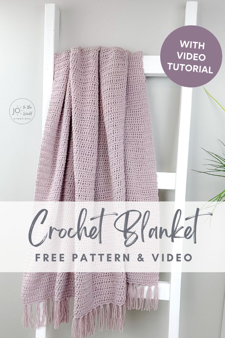 a crochet blanket with text overlay that reads, free pattern and video