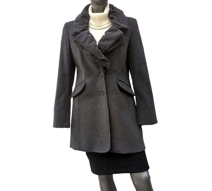 The Tailored Coat with a rouge collar is an elegant style statement that blends Italian craftsmanship with refined customization. Its design features a 'rouge' collar, adding a distinctive touch of glamour and sophistication. This personalized wool coat is specifically designed for women who desire a unique garment, reflecting their individual style. - Particular and refined rouge collar - Long sleeve - Welt pockets with flap - Button closure - Lined - Above-the-knee length, slim fit - Italian Wool fabric.  Model is wearing a size S.  -Length cm 82 ( inches 32.29). All our items are handmade and made one at a time, designed and produced in limited quantities in our workshop in Irsina (Matera), Italy, with fine fabrics exclusively MADE IN ITALY.  This coat is put into processing after your Elegant Wool Coat With Suit Collar For Office, Elegant Shawl Collar Winter Blazer, Elegant Winter Outerwear For Office, Formal Fitted Wool Coat With Shawl Collar, Fitted Wool Coat With Shawl Collar For Formal Use, Fitted Wool Coat With Shawl Collar For Formal Occasions, Elegant Fitted Wool Coat With Shawl Collar, Elegant Pea Coat With Suit Collar For Office, Elegant Fitted Pea Coat With Lapel Collar