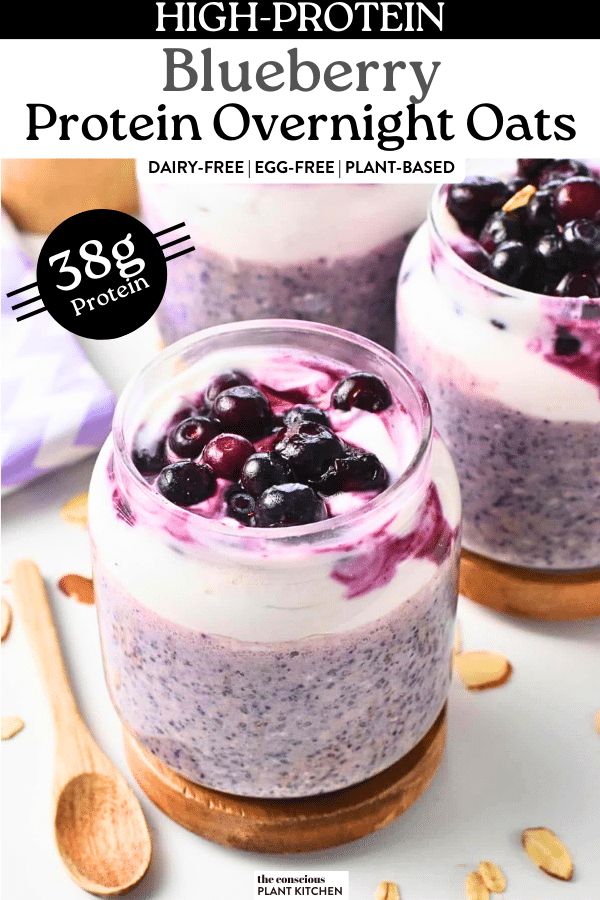 blueberry protein overnight oat recipe in two jars