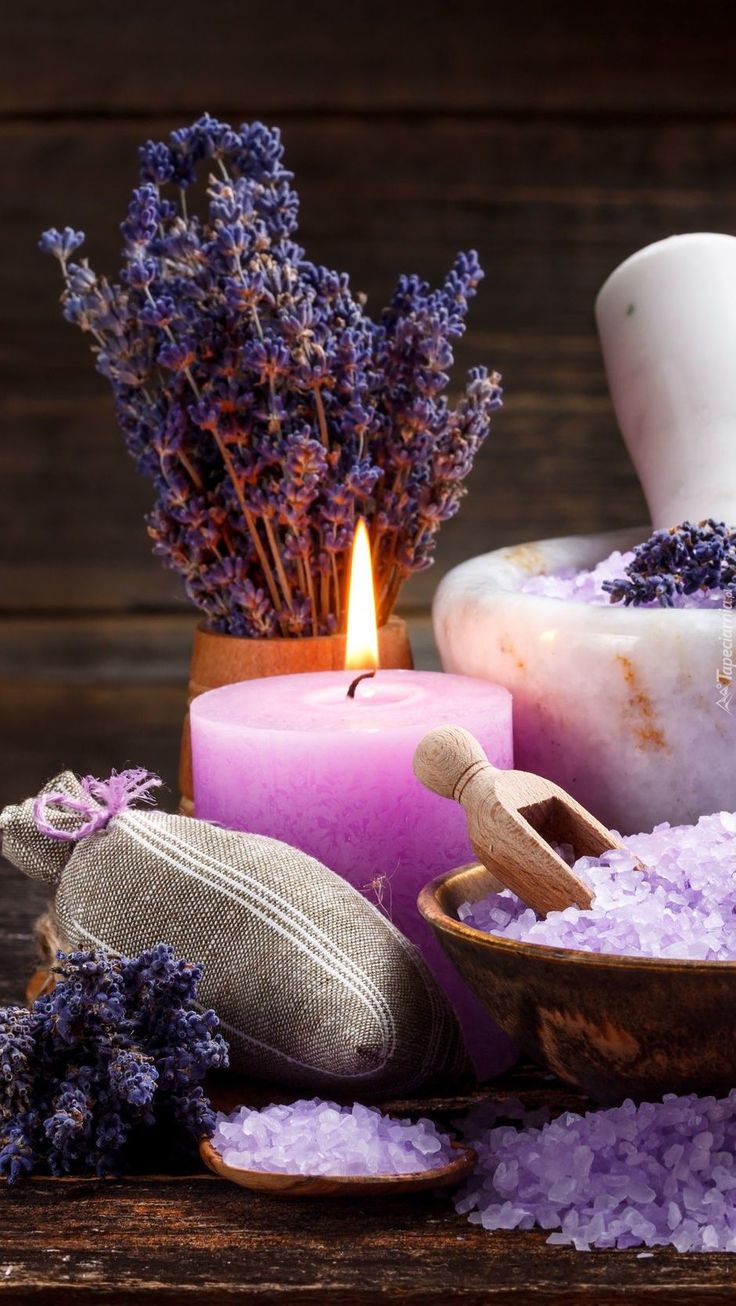 Massage Images, Spiritual Altar, Candle Images, Massage Business, Purple Candles, Zen Moments, Elegant Living Room Decor, Aromatherapy Massage, Beauty Salon Interior