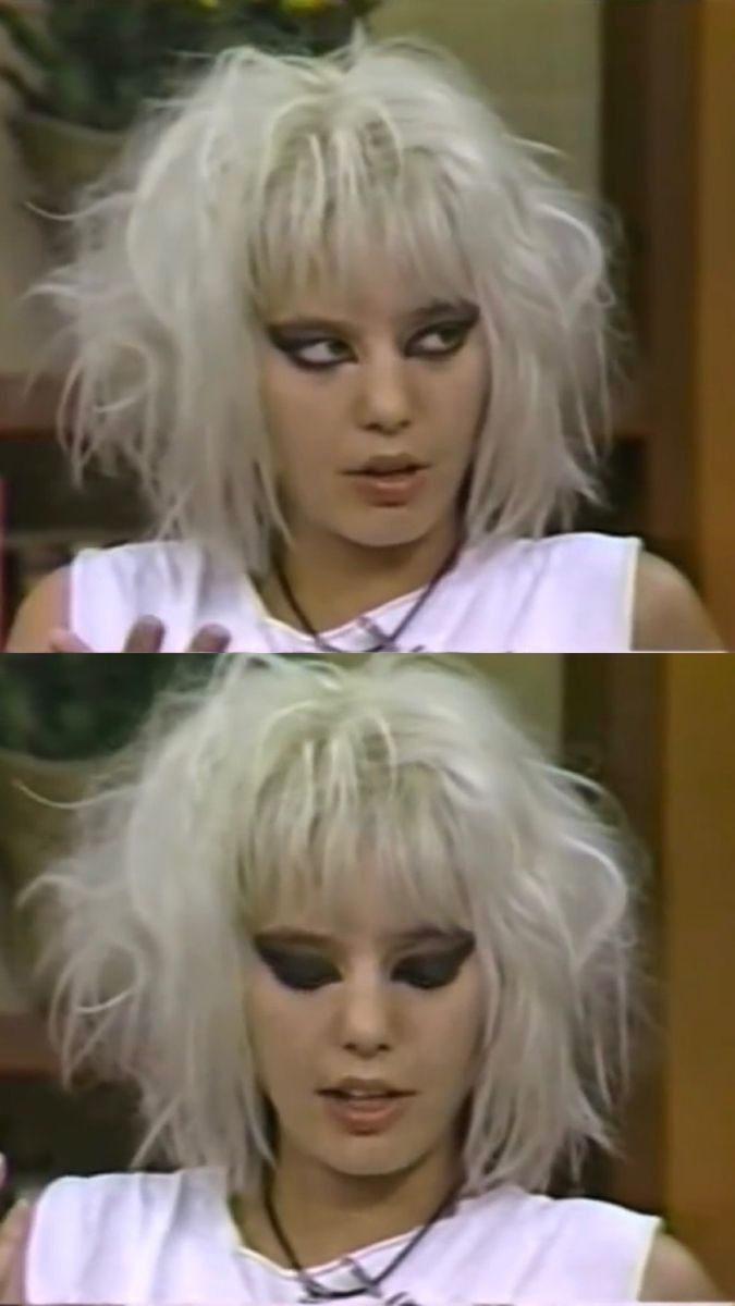 Morning Show - NYHC (1986) 80 Punk Makeup, 1970s Punk Makeup, 1980s Punk Makeup, 80s Alternative Makeup, Punk Make Up 80s, 80s Punk Hair Women, Punk Makeup Looks 80s, 80s Alt Makeup, 1980s Goth Makeup