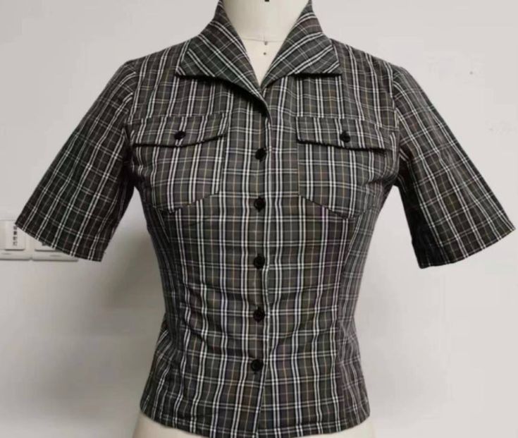 Fitted Plaid top Fitted Button Up Shirt, Plaid Button Up, Plaid Top, Button Ups, Plaid Button Up Shirt Outfit, Button Up Shirt, Trendy Plaid Button-up Tops, Plaid Button-up Tops, Classic Plaid Button-up Top