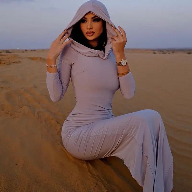 Buy Hooded Maxi Slim Dress at the lowest price in Greece. Check reviews and buy Hooded Maxi Slim Dress today. Hijabi Styles, Angela Simmons, Fall Maxi, Maxi Dresses Fall, Outfit References, Styles Summer, Slim Dress, Hooded Dress, Split Maxi Dress