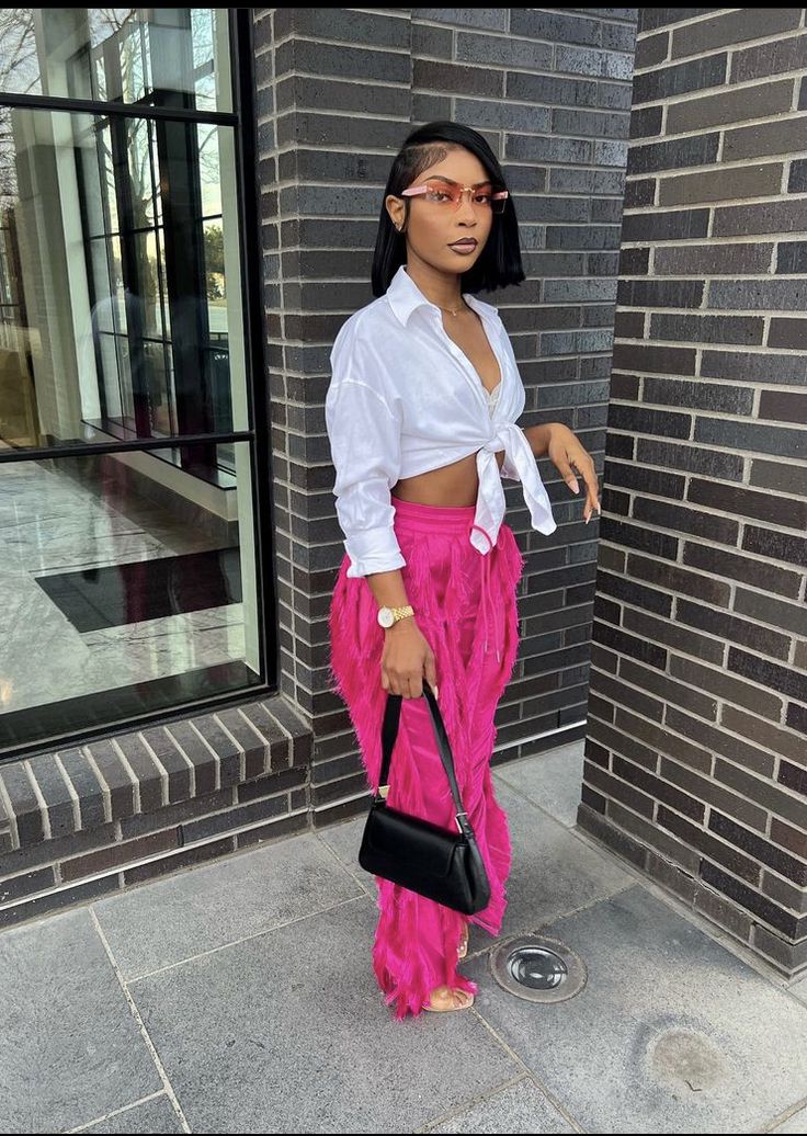 20th Birthday Outfit Ideas, 20th Birthday Outfit, Outfit Ideas Baddie, Pink Ladies Outfit, Breakfast Outfit, Pink Pants Outfit, Birthday Outfit Ideas, Brunch Outfit Spring, Miami Outfits