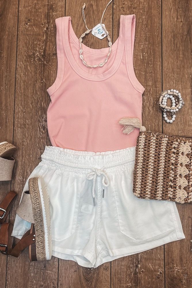 Tencil Shorts | Sophie & Trey Cute Trendy Dresses, Female Outfits, Summer Beach Outfit, Beach Outfits, Online Clothing Boutiques, Dress Store, Summer Fits, Spring Looks, Spring Wardrobe