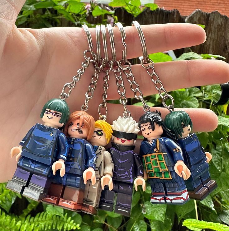 Jujutsu Kaisen minifigure keychains are now here!  All characters (besides Nanami) have 2 face styles that you get to choose from. Keychains are ~4 inches long! Jjk Nails, Moon Aesthetic, Ju Jitsu, Anime Toys, Anime Room, Random Pics, Httyd, Funny Anime Pics, Cool Items