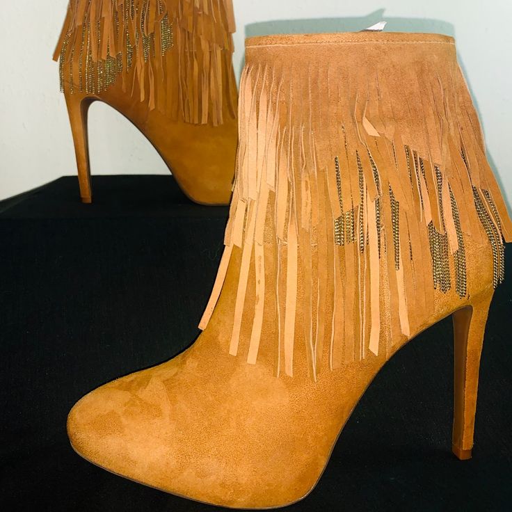 Nwot Brown Gianni Bini Suede Fringe Boots Leather Heels With Tassels, Spring Evening Suede Heeled Boots, Suede Almond Toe Party Boots, Suede Ankle-high Party Boots, Suede Ankle-high Heeled Boots For Party, Suede Ankle Booties For Party, Ankle-high Suede Heeled Boots For Party, Ankle-high Suede Party Boots, Suede Ankle Boot Booties For Party