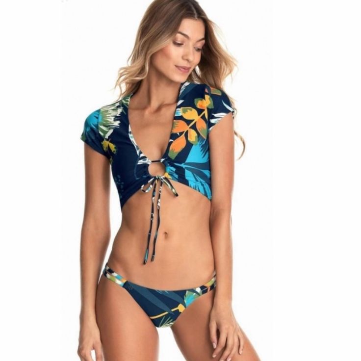 (Set) Maaji Freaky Friday Bikini Set. Nwt. Size M Bottoms Size L Top. Retail- $180 Fitted Hawaiian Style Blue Swimwear, Tropical Short Sleeve Swimwear For Pool, Tropical Style Short Sleeve Swimwear For Pool, Blue Short Sleeve Summer Swimwear, Tropical Short Sleeve Swimwear For Poolside, Tropical Print Swimwear For Beach Party, Short Sleeve Tropical Print Swimwear For Beach Party, Short Sleeve Tropical Print Swimwear For Beach, Short Sleeve Tropical Print Swimwear