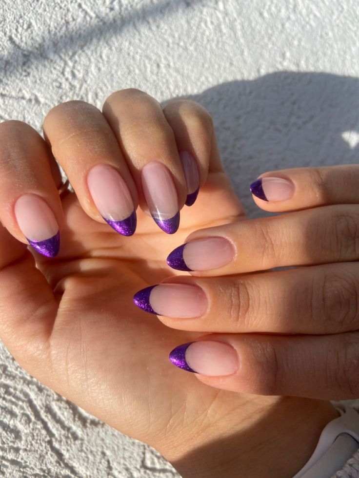 Purple French Tips, Nails Violet, Spring Colors For Nails, Colors For Nails, Purple And Silver Nails, Purple Chrome Nails, Dark Purple Nails, Purple Chrome, Hoco Nails