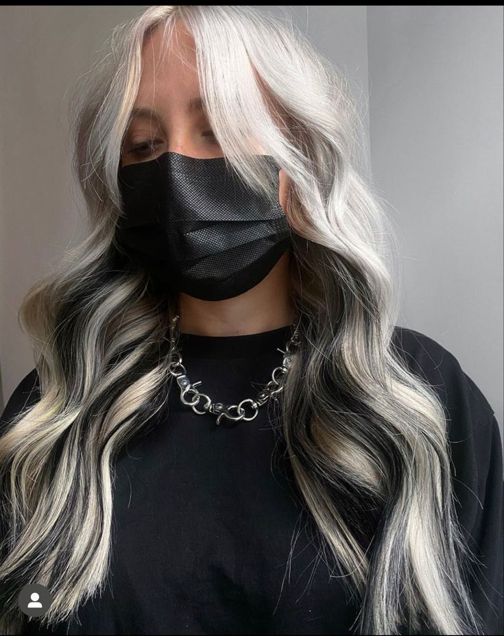 Blonde Hair Black Streaks Underneath, Black Chunky Highlights On Blonde Hair, Platinum Blonde With Black Peekaboos, Icy Blonde With Dark Underneath, Platinum With Dark Underneath, Blonde And Black Hair Highlights, Dark Underlayer Hair, Platinum Blonde Hair With Black Lowlights, Platinum Hair With Dark Underneath