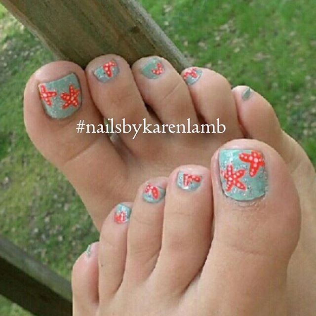 Starfish nails beach nails summer nails Starfish Toes Nail Art, Cruise Pedicures, Starfish Pedicure, Cruise Pedicure Ideas, Beach Pedicure Ideas, Vacation Toes, Starfish Nails, Beach Toe Nails, Beach Pedicure