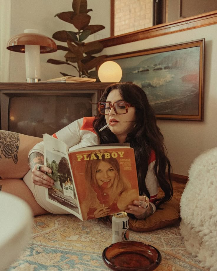 Dirtbag boudoir 🤘🏼✨ . . Hair cut and style - by @highnoonhair at the @thevelvethairlounge Makeup - @bleue.hmu Model- @kylaecole Home- @that.70s.chateau Styling- @whiskey_wagon_merch . . #coloradophotographer #denverphotographer #brandingphotographer #smallbuisnessowner #businessphotography #70s #vintagefashion 70s Shoot Inspiration, Artsy Portrait Photoshoot, Home Style Photoshoot, Creative Lifestyle Aesthetic, Creative Headshot Ideas, Vintage Fall Photoshoot, Cozy Photoshoot Ideas, Content Photoshoot Ideas, Vintage Photoshoot Ideas At Home