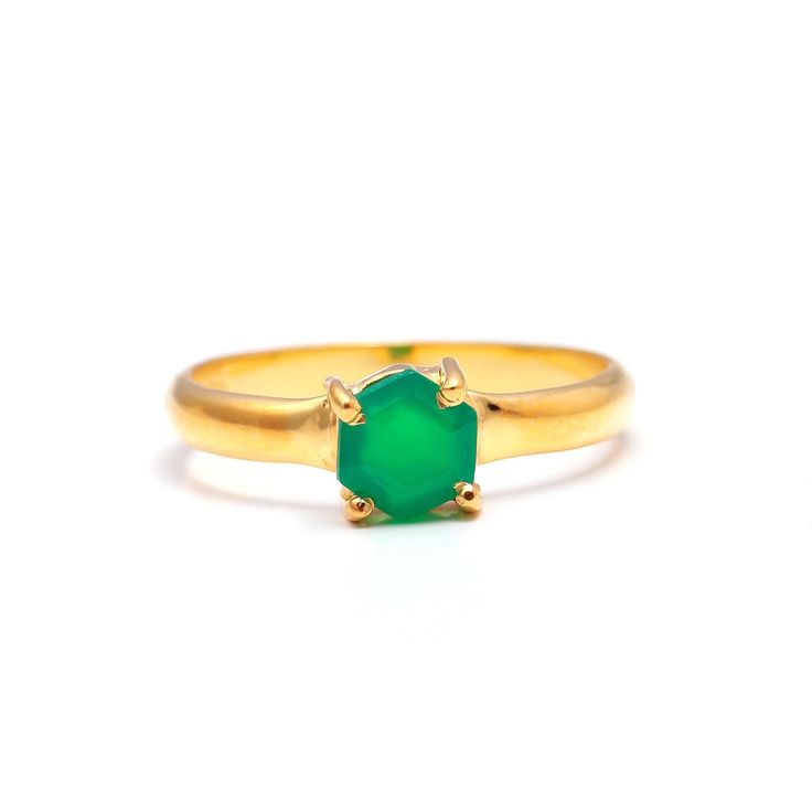 Natural Green Onyx Minimalist Ring, 14K Gold Jewelry, Green Emerald Ring, Dainty Hexagon Ring, Small Ring, Birthday Gift, Anniversary Gift Specifications :- * Material            :       Gold, Gemstone * Stone Name    :        100% Natural Green Onyx * Stone Size       :        5X5 mm * Ring Weight     :       1.70 Gm. Approx * Country of Origin : Brazil   Extremely Important Notice - We want to see every customer 100% satisfied so that they can continue to do business with us. Shipping Handling Faceted Emerald Anniversary Ring, Faceted Emerald Ring For Anniversary, Yellow Gold Octagon Faceted Rings, Gold Faceted Emerald Ring For Wedding, Green Octagon Shaped Ring For Anniversary, Gold Octagon Rings For May Birthstone, Green Bezel Set Signet Ring For Wedding, Gold Octagon Emerald Promise Ring, Green Signet Ring With Bezel Setting For Wedding