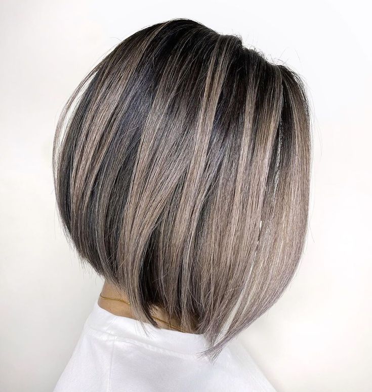 Royal Gray Balayage Lob Wigs for Women Caucasian 100% Human Hair Mushroom Bronde Balayage Brunette, Herringbone Hair Color Technique, Balayage Hair Bob Short, Short Hairstyles With Highlights, Hairstyles With Highlights, Gray Highlights, Balayage Lob, Gray Balayage, Balayage Short