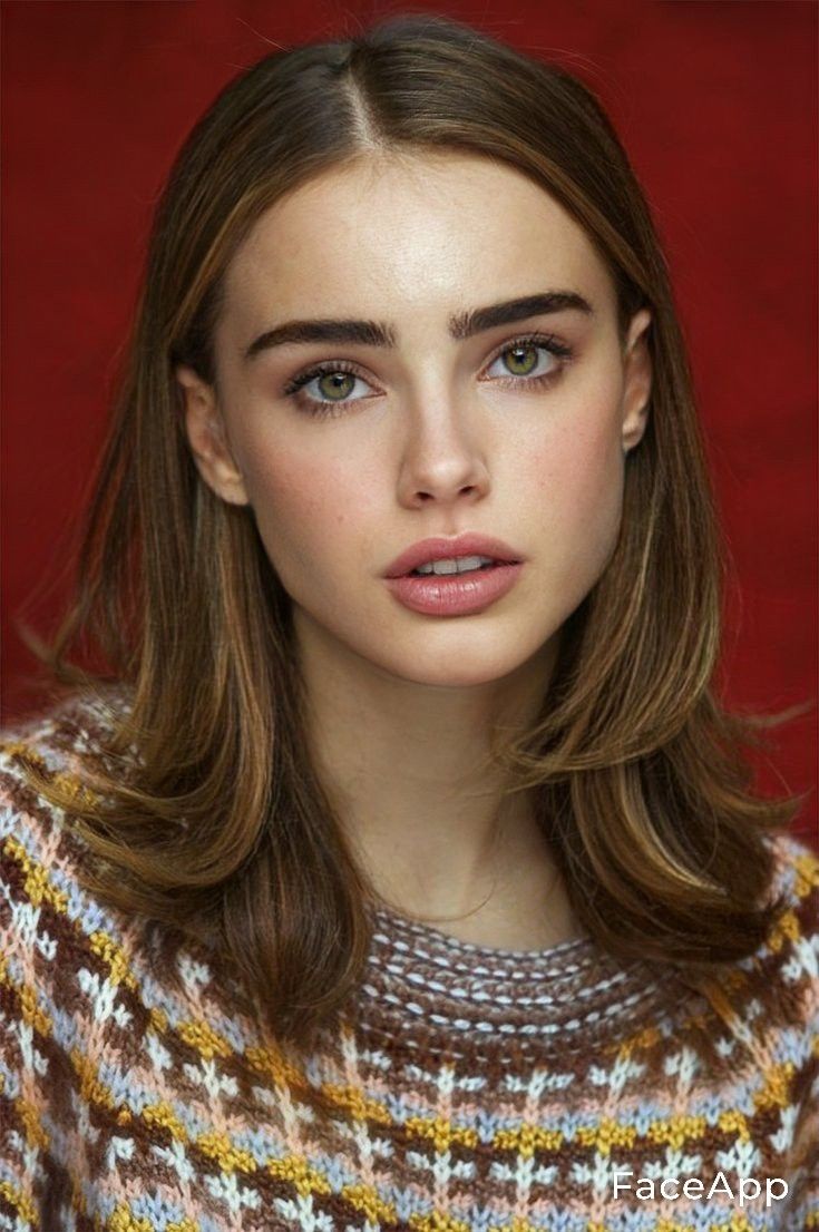 Esto se hace con faceapp, yo solo agarro una foto de Natalie Portman y la mezclo con la de lily collins. Primero pones una foto de nat y después de lily Portrait Photography Lighting, Y2k Hairstyles, Brown Hair Brown Eyes, Braids For Black Women, Lip Fillers, Lily Collins, Natalie Portman, Spice Girls, Family Portrait