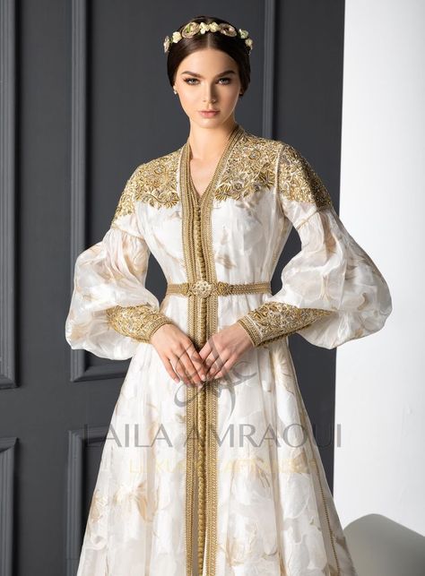 Morrocan Fashion, Moroccan Kaftan Dress, Gaun Koktail, Gaun Fashion, Moroccan Fashion, Moroccan Dress, Arab Fashion, Fashionista Clothes, Caftan Dress