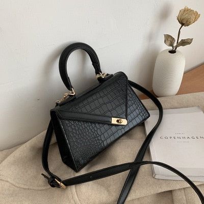 Brand Name: MR.YLLSShape: FLAPHandbags Type: Shoulder BagsTypes of bags: Shoulder Crossbody BagsMain Material: PUClosure Type: HaspHardness: SOFTExterior: NONEStyle: FashionModel Number: 1912A624Lining Material: Synthetic LeatherOccasion: VersatileGender: WOMENPattern Type: AlligatorNumber of Handles/Straps: SingleInterior: Interior Slot PocketDecoration: NONEItem Type: HandbagsStyle: casual,classic,cute,kawaii,harajuku,lovely,personality,fun,lady,kawaiiGender: females,feminine,woman,women,girls Crocodile Handbags, Kawaii Harajuku, Handbags Luxury, Feminine Women, Rfid Wallet, Pretty Bags, Fashion Sandals, Vintage Handbags, Vintage Bags