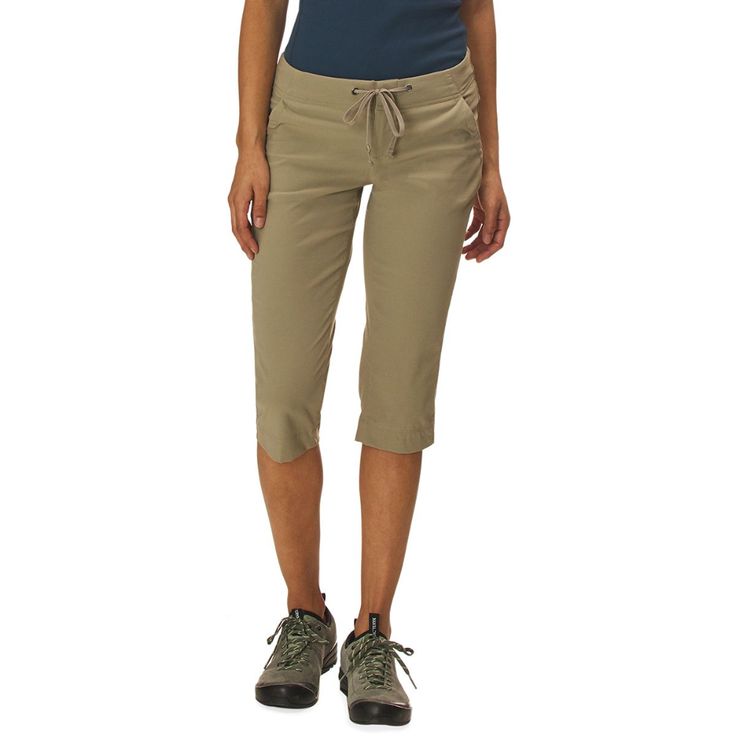 Casual Outdoor Capri Pants, Outdoor Capri Pants With Pockets, Capri Length Pants With Pockets For Outdoor Activities, Fall Outdoor Pants, Capri Length Pants With Pockets For Outdoor, Casual Capri Length Bottoms For Outdoor, Capri Length Bottoms With Pockets For Outdoor Activities, Spring Outdoor Capri Pants, Outdoor Spring Capri Length Bottoms