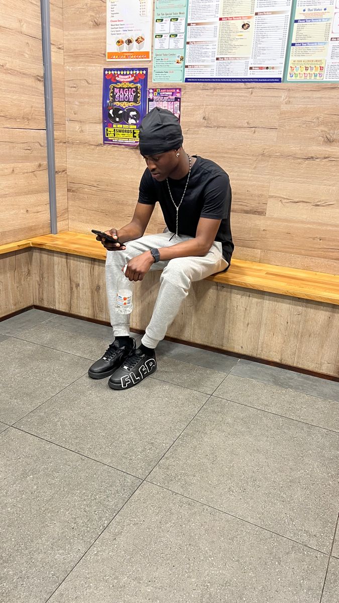 Outfit details: New balance skull cap, rosary, plain black t shirt, nike tech sweatpants, cpfm af1. Skull Cap Outfit, Cpfm Af1, Nike Tech Sweatpants, Af1 Outfit, Plain Black T Shirt, Drippy Outfit, Cap Outfit, Tech T Shirts, Shirt Nike