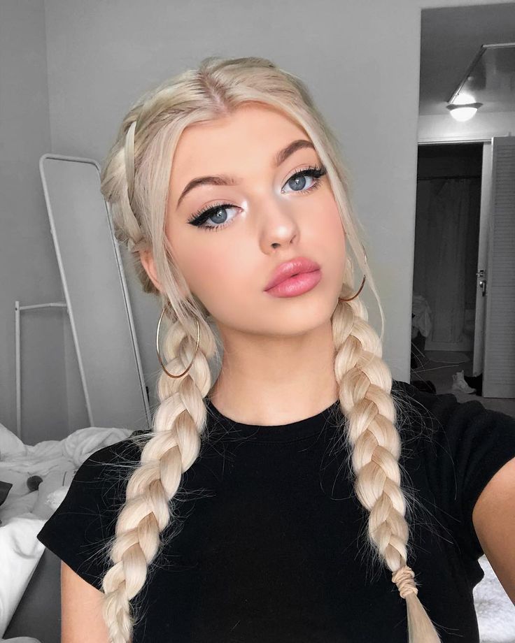 1m Likes, 23.4k Comments - Loren Gray (@loren) on Instagram: “hello braids” Two Braid Hairstyles, French Braids, Loren Gray, Brown Blonde Hair, Long Blonde, Long Blonde Hair, Box Braids Hairstyles, African Hairstyles, French Braid