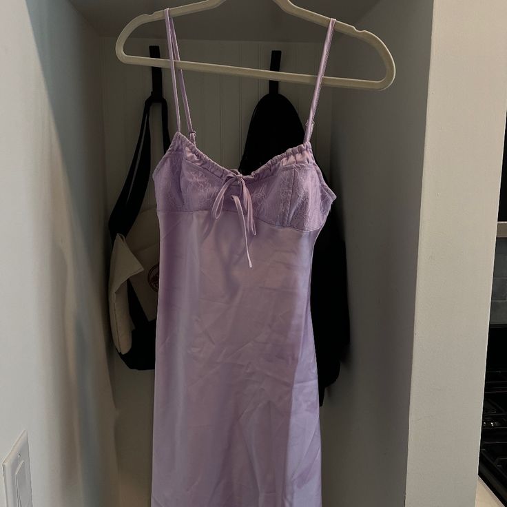 Light Purple Silk Mini Dress -Never Worn! Just A Little Short On Me Since I Am 5'8. Would Be Better For Someone 5"5 Light Purple Silk Dress, Light Purple Dress Short, Purple Knee Length Dress, Purple Dress Short, Purple Sundress, Purple Silk Dress, Light Purple Dress, Clothing Finds, Green Mini Dress