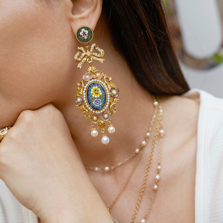 Model wearing Ben-Amun Batola Earrings from Daphne Collection Glass Enamel Jewelry, Sabyasachi Earrings, Hop Earrings, Large Gold Earrings, Ethereal Jewelry, Hippie Accessories, Faberge Jewelry, Italy Jewelry, Architect Drawing